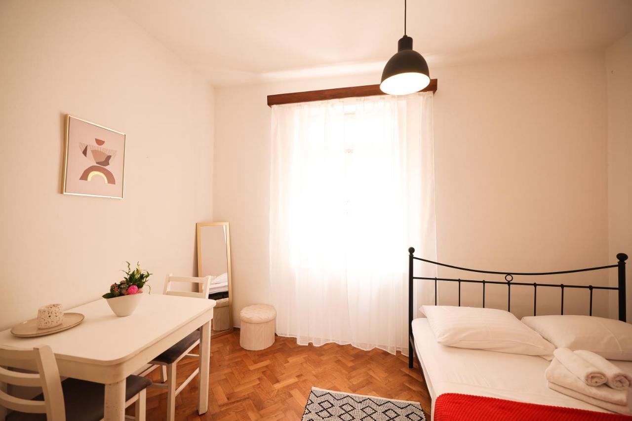 זאדאר Cozy Studio Apartments In City Centar Stosija מראה חיצוני תמונה