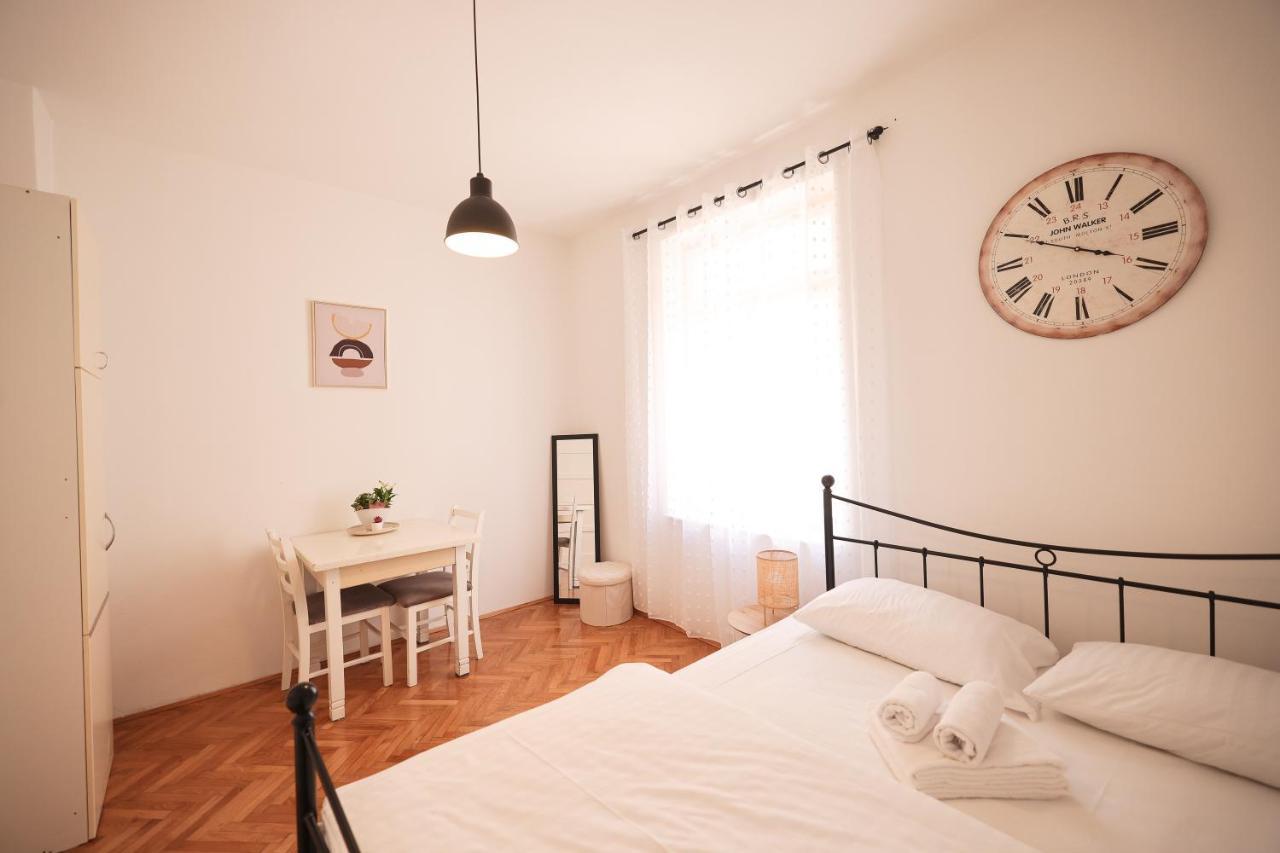 זאדאר Cozy Studio Apartments In City Centar Stosija מראה חיצוני תמונה