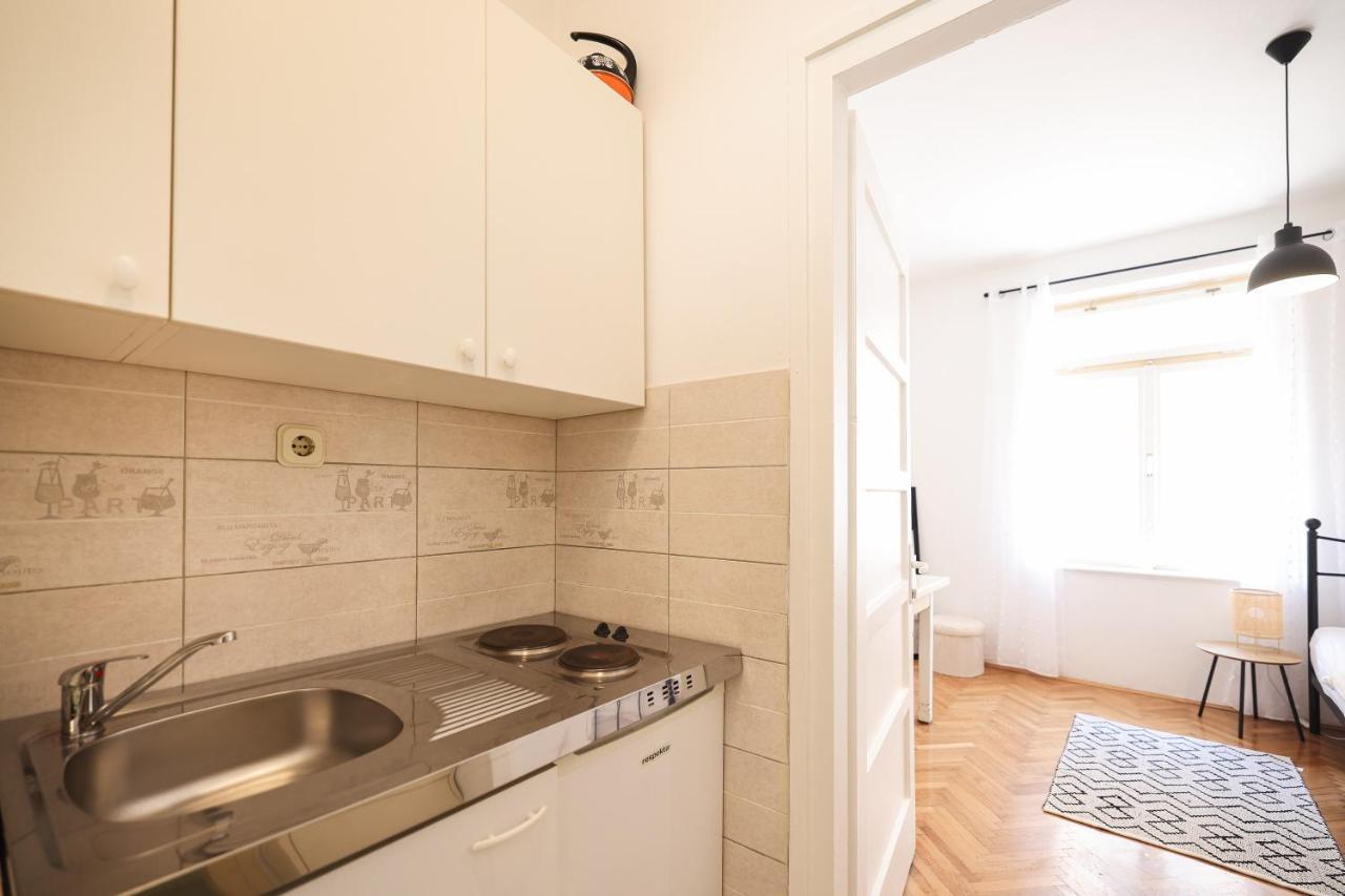 זאדאר Cozy Studio Apartments In City Centar Stosija מראה חיצוני תמונה